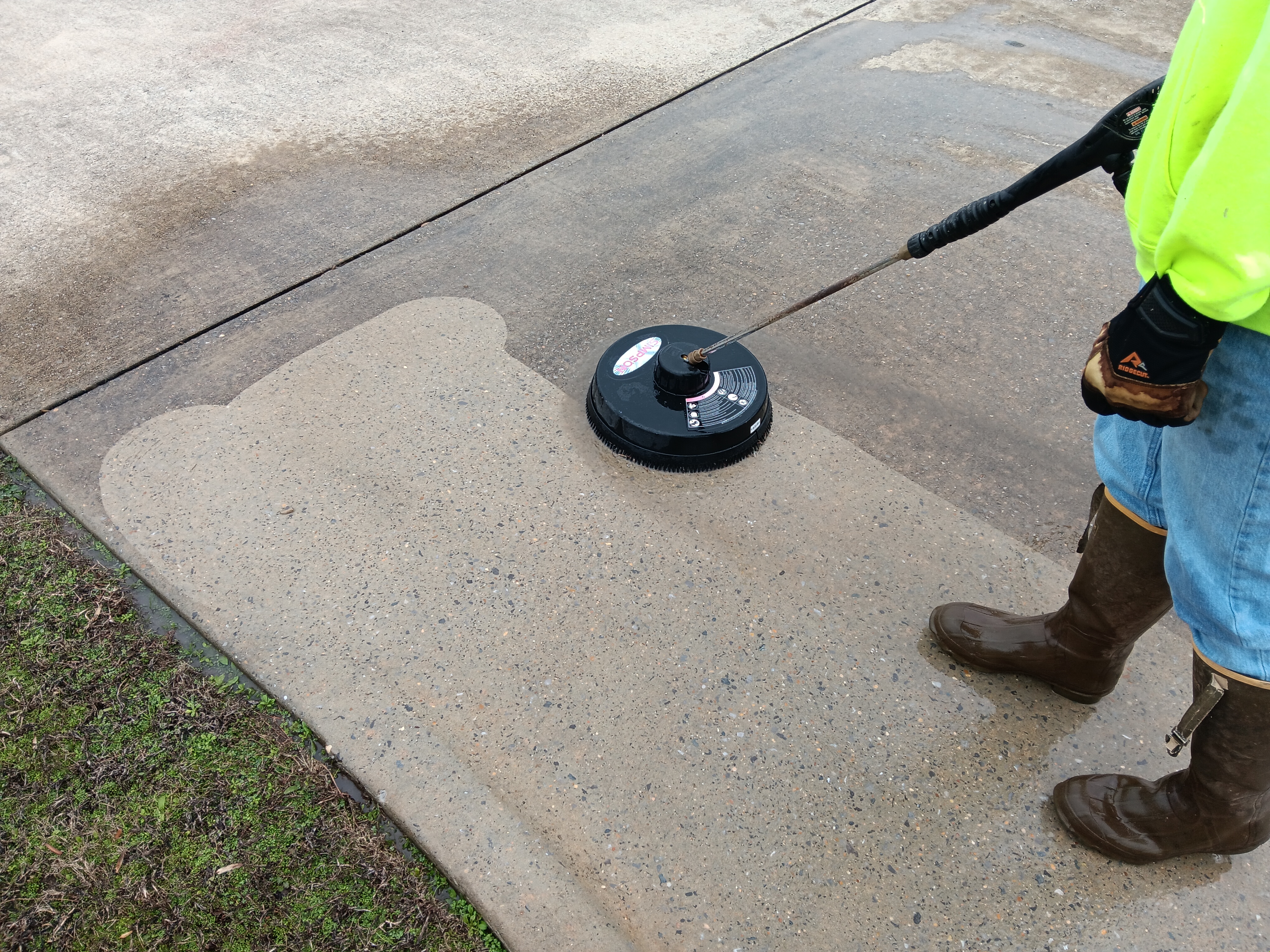 Pressure washing driveway